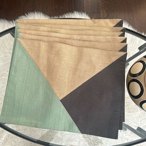 West Elm Geometric Linen Blend Set of 6 Placemats